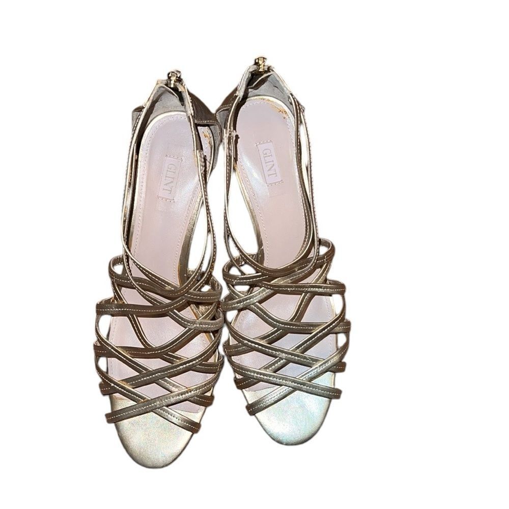Glint Gold Leather Sandals Size 11 M